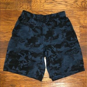 Men’s lululemon shorts
